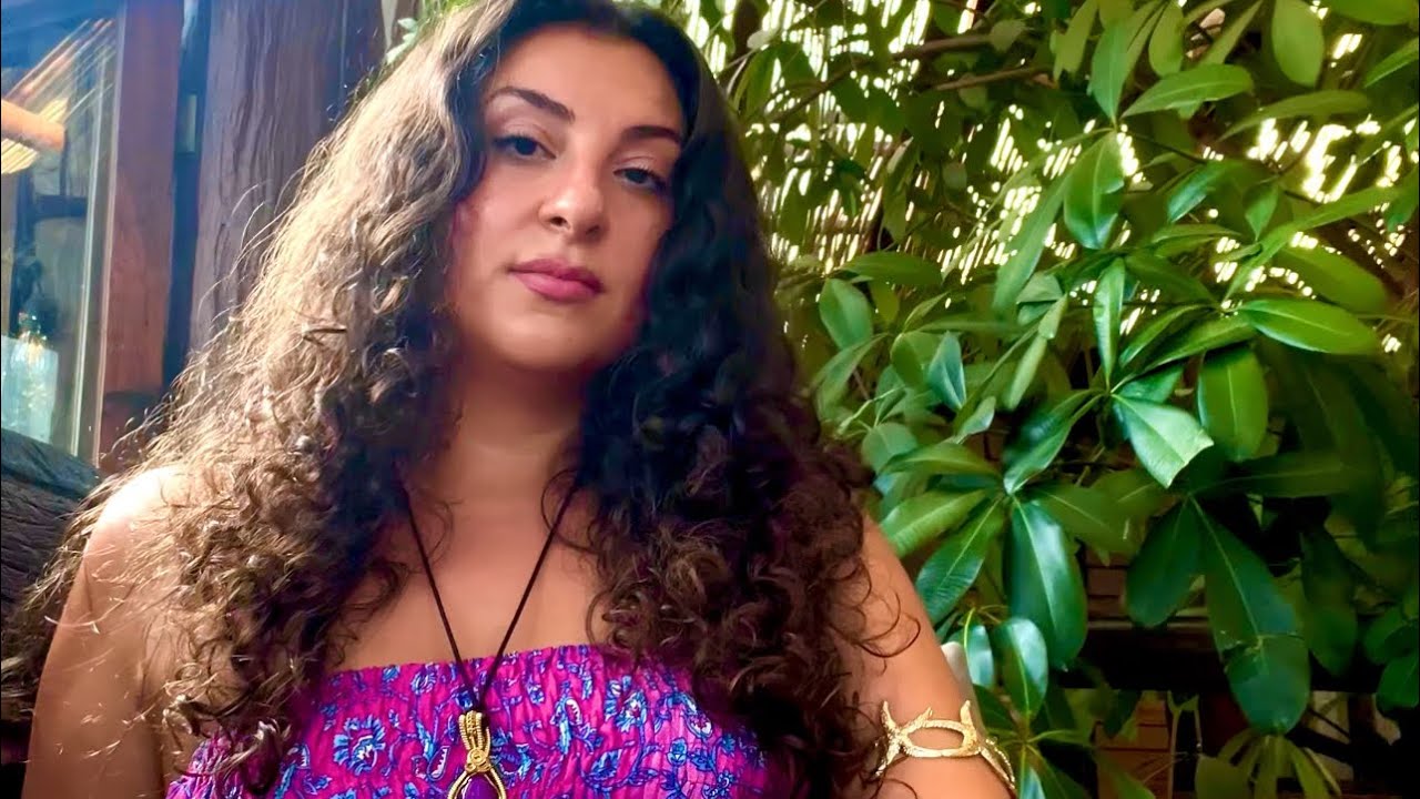 قصتي مع الانوثة المظلمة، وكيف تفعلي طاقة جاذبية عالية يشعر فيها كل من حولك🔥