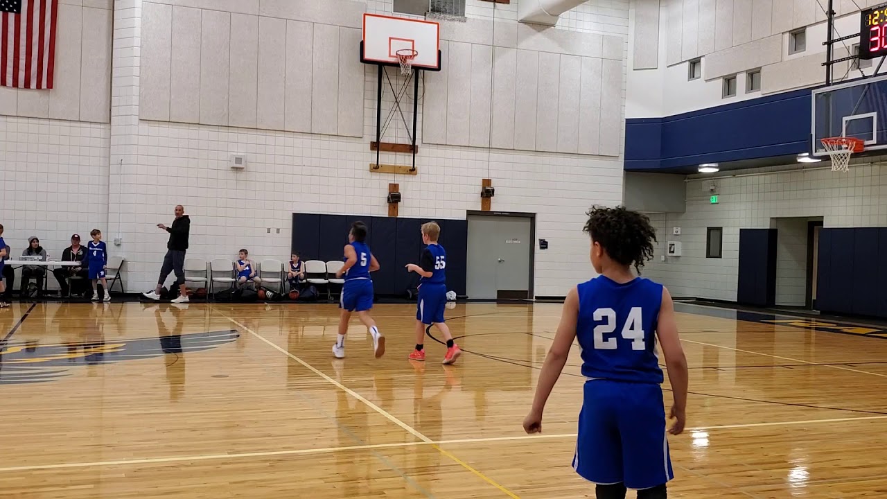 W2HOOPS (3rd) vs Pendleton Bucks (4th) 1st Half YouTube