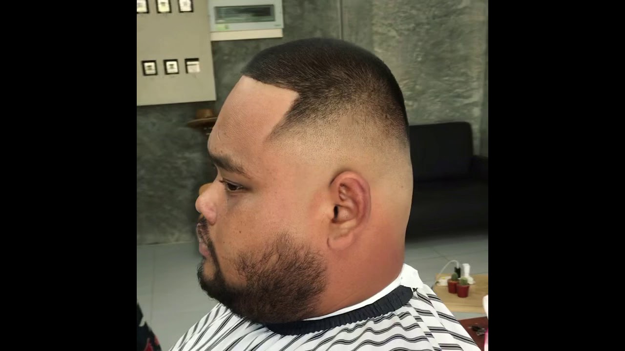 The piya barbershop/How to skin fade haircut/Thailand