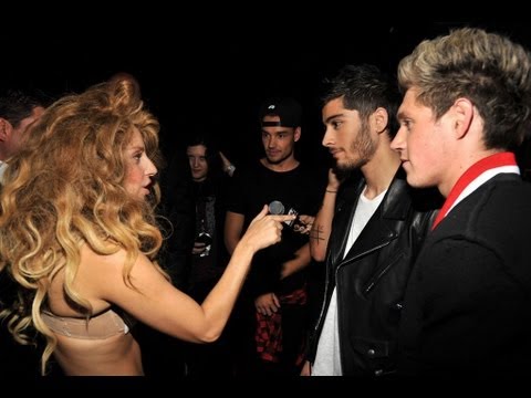 LADY GAGA GIVES ONE DIRECTION ADVICE AFTER BEING BOOED 2013 MTV VMAS