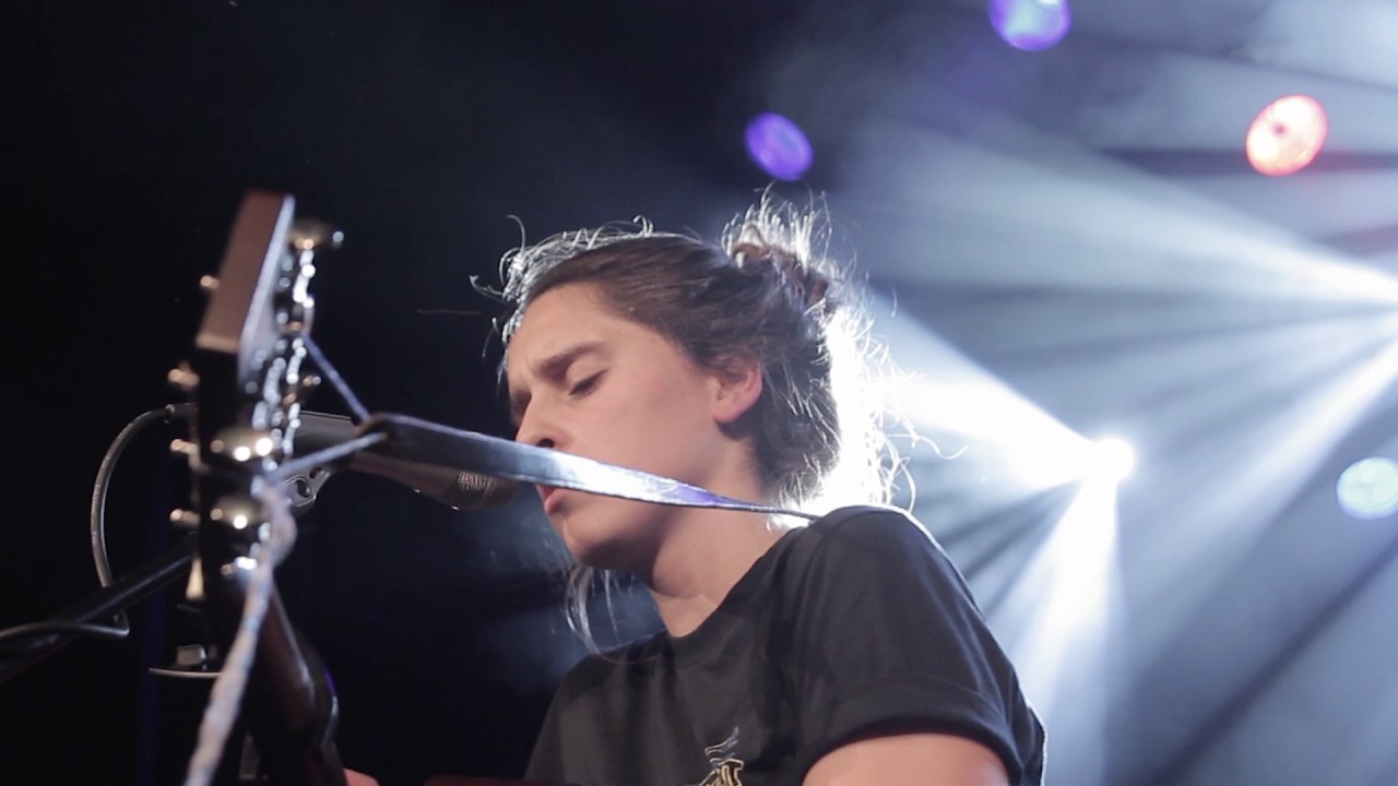 JOSH - Hollow Trees (live at Kaufleuten Club, 18.08.2016)