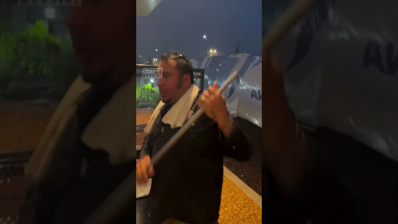 ¿TEMPORAL EN KANSAS? ¡NO IMPORTA, EL CAMPEÓN DEL MUNDO HACE UN ASADO! | #ESPNMundial | #Shorts