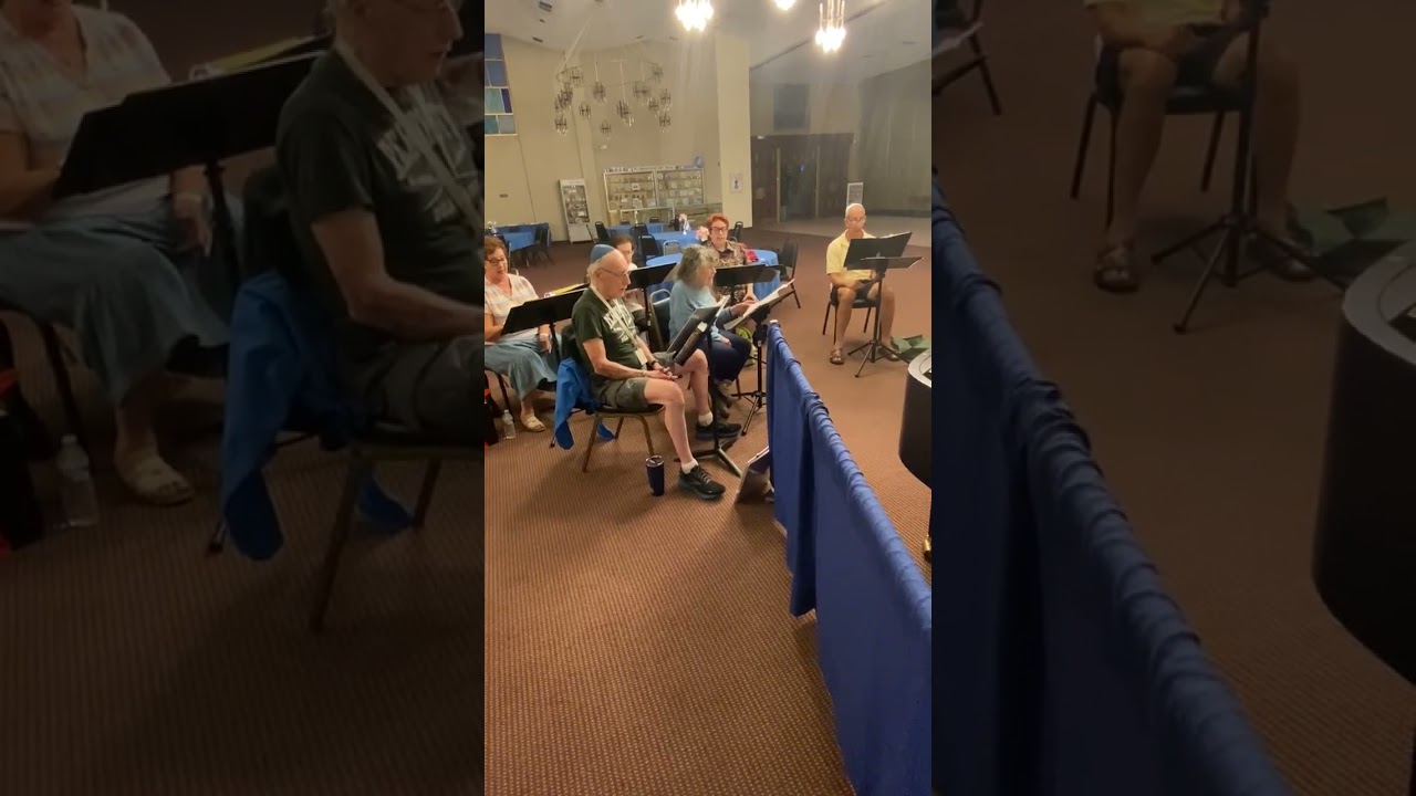 Congregation Kneseth Israel High Holiday Choir Rehearses ' "Hallelujah"