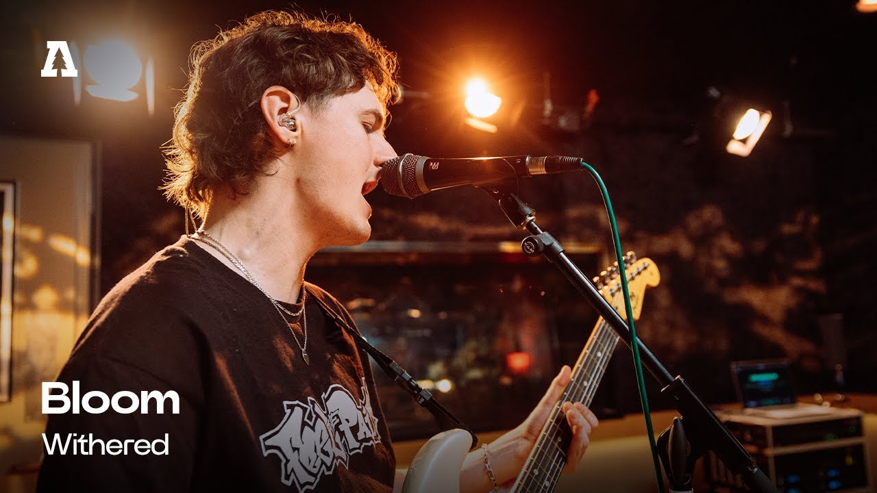 Bloom - Withered | Audiotree Live