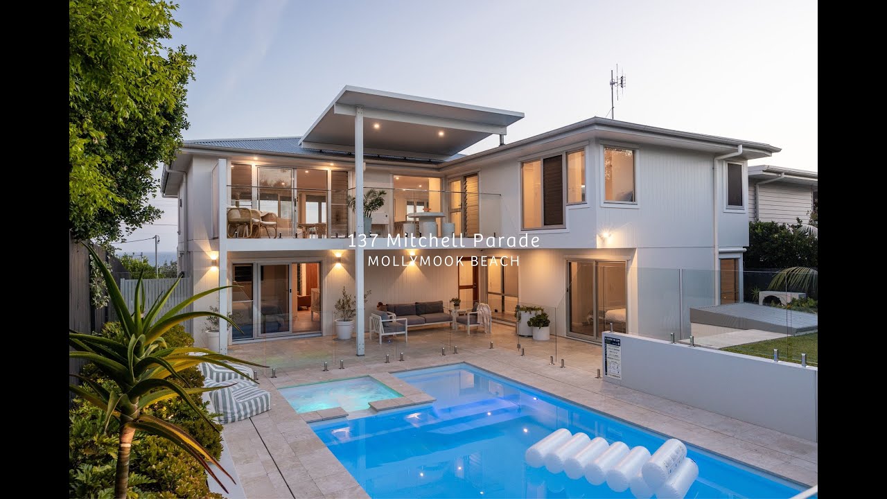 137 Mitchell Parade, Mollymook Beach | Raine & Horne