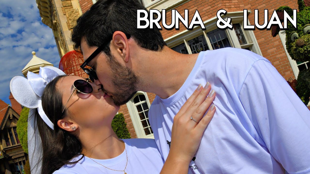 Bruna & Luan - Engaged at Magic Kingdom