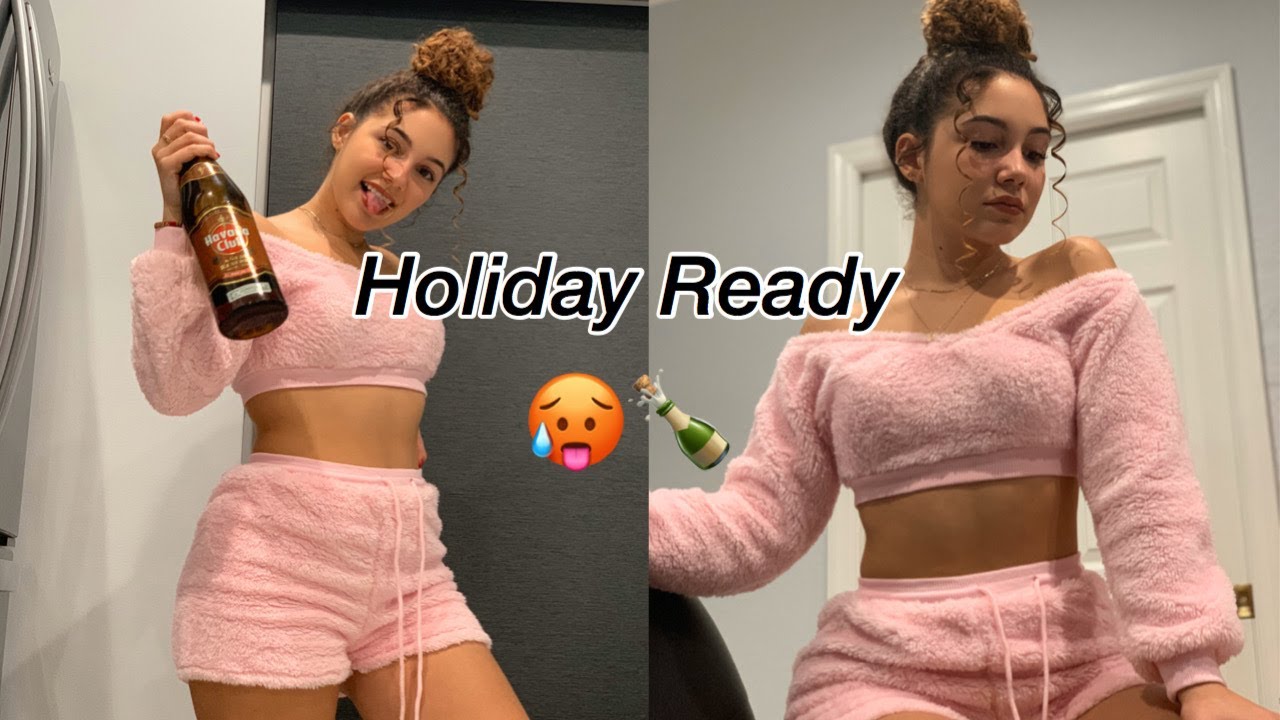 HOW TO LOOK GOOD FOR THE HOLIDAYS *ft Dolls Kill* | Solange Diaz