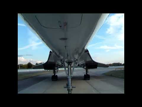 British Airways Concorde G-BOAF On tow to the Run Pen 21.10.2003