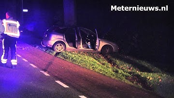 Gewonde na botsing met boom in Balkbrug