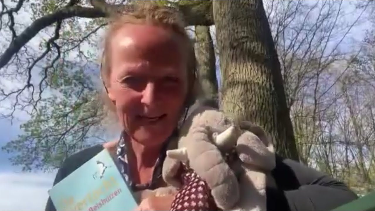 Voorlezen met Peer 🗣️📖🐘🌟 - “De Overtocht” ~ Deel 1.