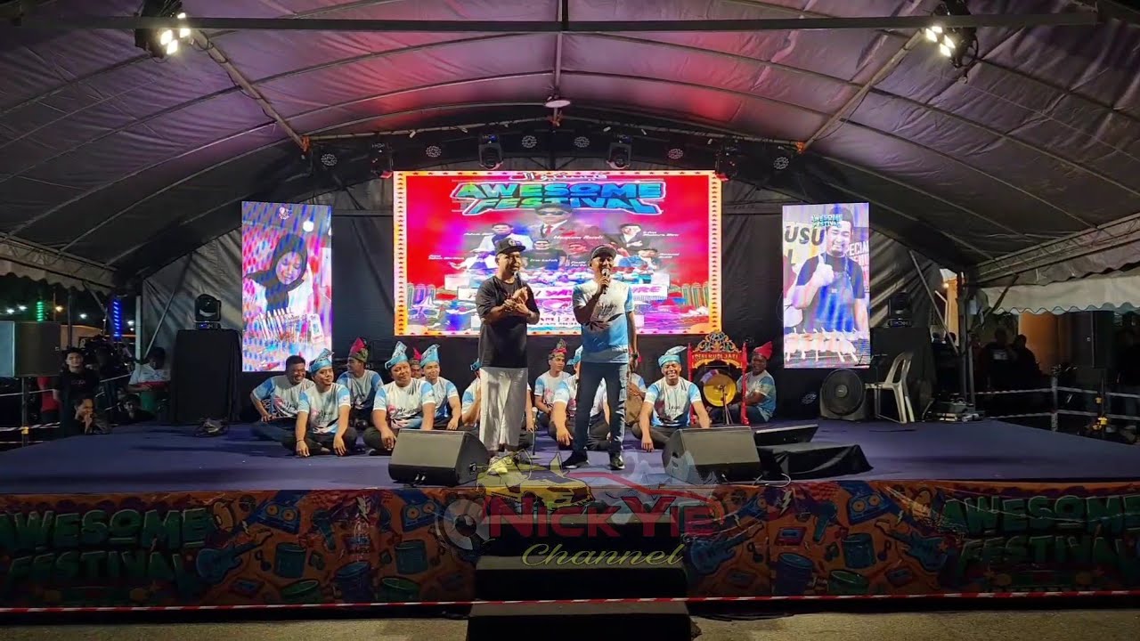 Penonton Gelak Sampai Tersedak2 Tengok Fadil Turbo & Jemi Intan Berlian Melawak Di Awesome Fastival