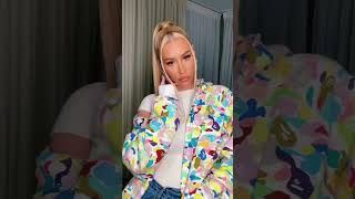 Download Lagu Iggy Azalea looking casual in her attire. Shorts MP3 Download Lagu Iggy Azalea looking casual in her attire. Shorts MP3