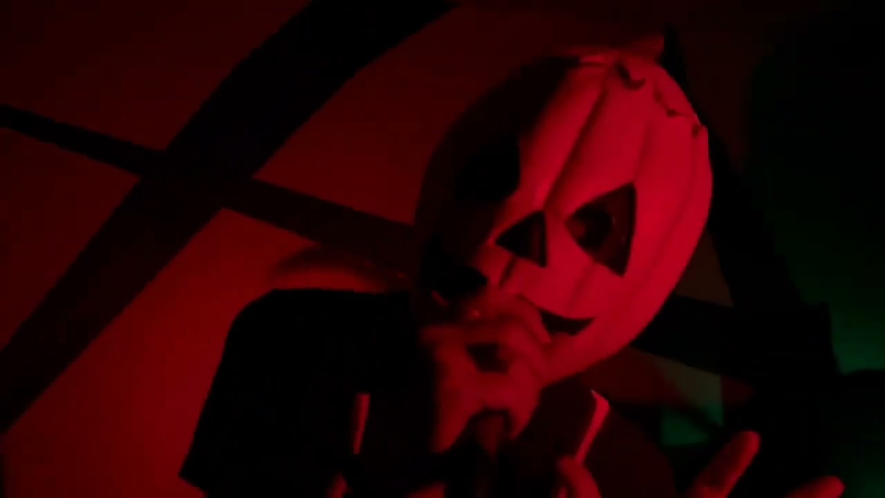 Bad acid trip “scroll troll”