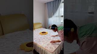 Diaper pad for bedridden elderly to prevent them from wetting the bed sheets#elderlycare #elderly