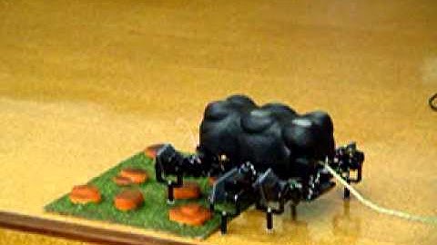 Melanie-II. Demo at Hispabot 2004. Walking over rough terrain