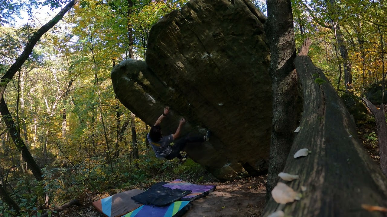 Alpine Bouldering Club (V6) | Governor Dodge State Park, WI