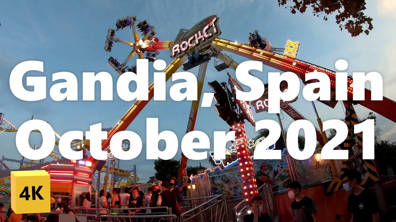 Walking in Gandia, October 2021, 'Fira i Festes' holiday (Winter in Spain)