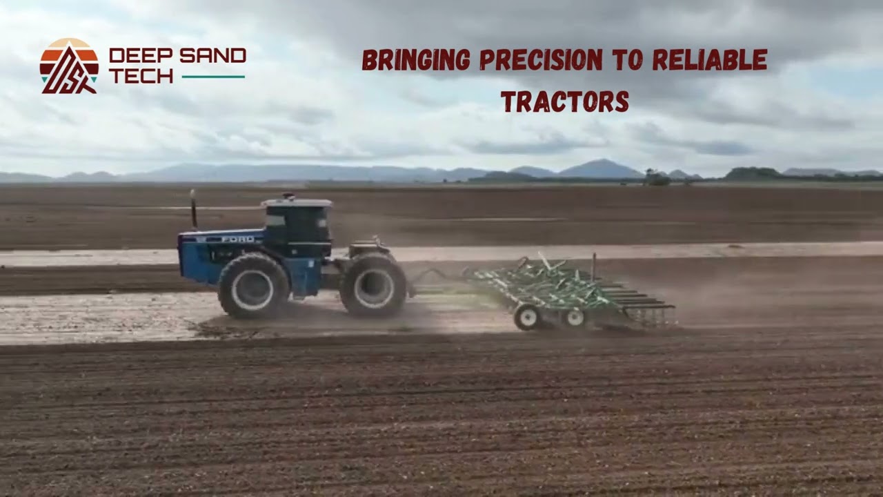 Versatile 946 with the Deep Sand Technology autosteer system