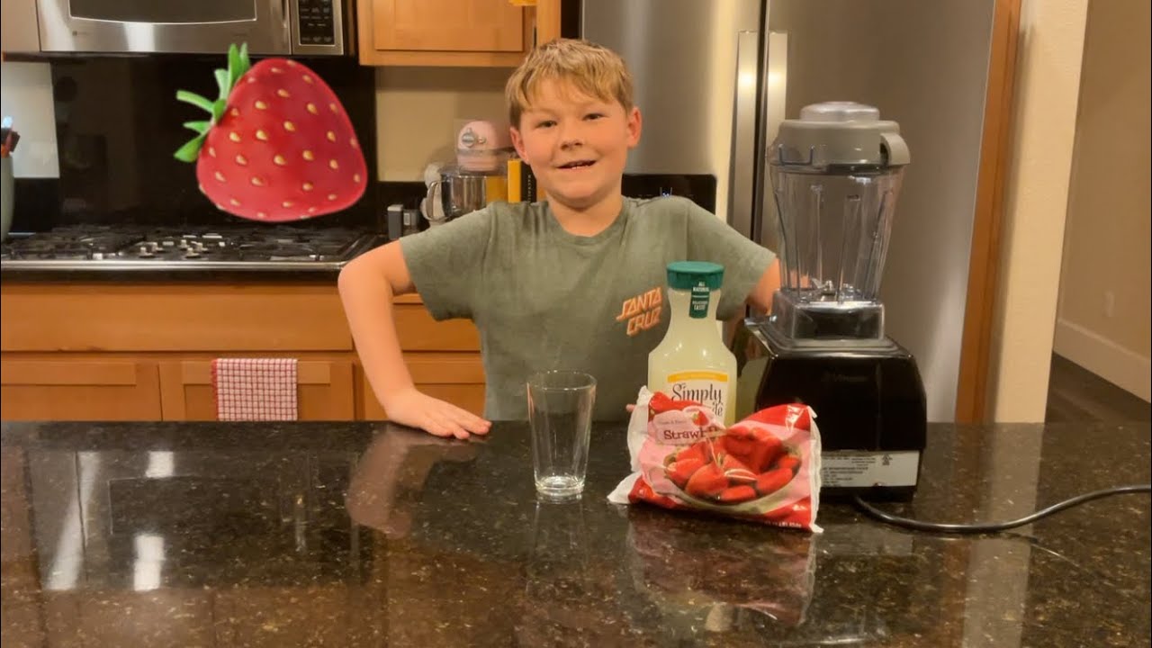 Making Frozen Strawberry Lemonade!