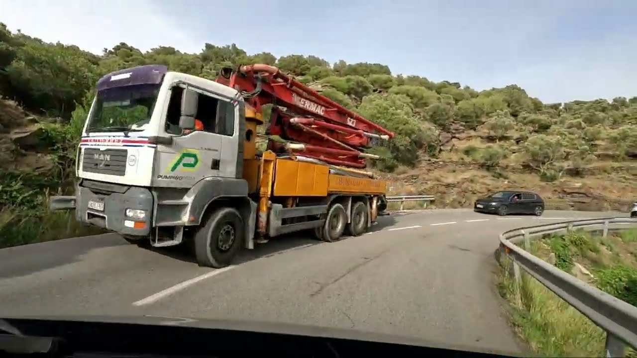 Cap de Creus Natural Park. From Roses to Cadaqués and Port Lligat GI-614 