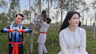 Maiv Hlau Thiab Koob Meej Txoj Kev Hlub