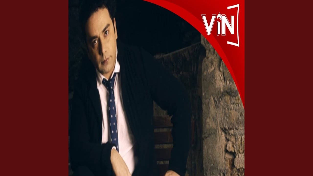 Yigitlar qizni jinsiy aloqa qilishga undayotgan porno video