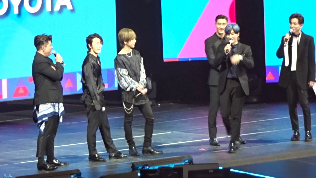 KCON NY 2018 Day 1 - Super Junior - Couple dance + Lo Siento Ft Leslie Grace