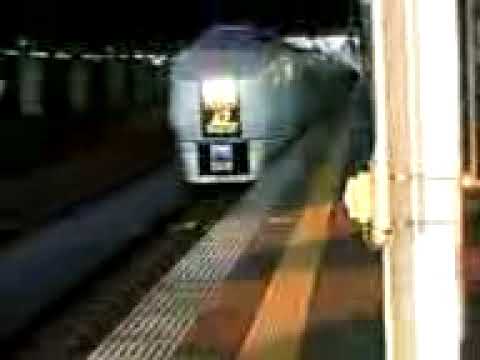 土浦駅。上野行きスーパーひたち号到着と発車メロディ