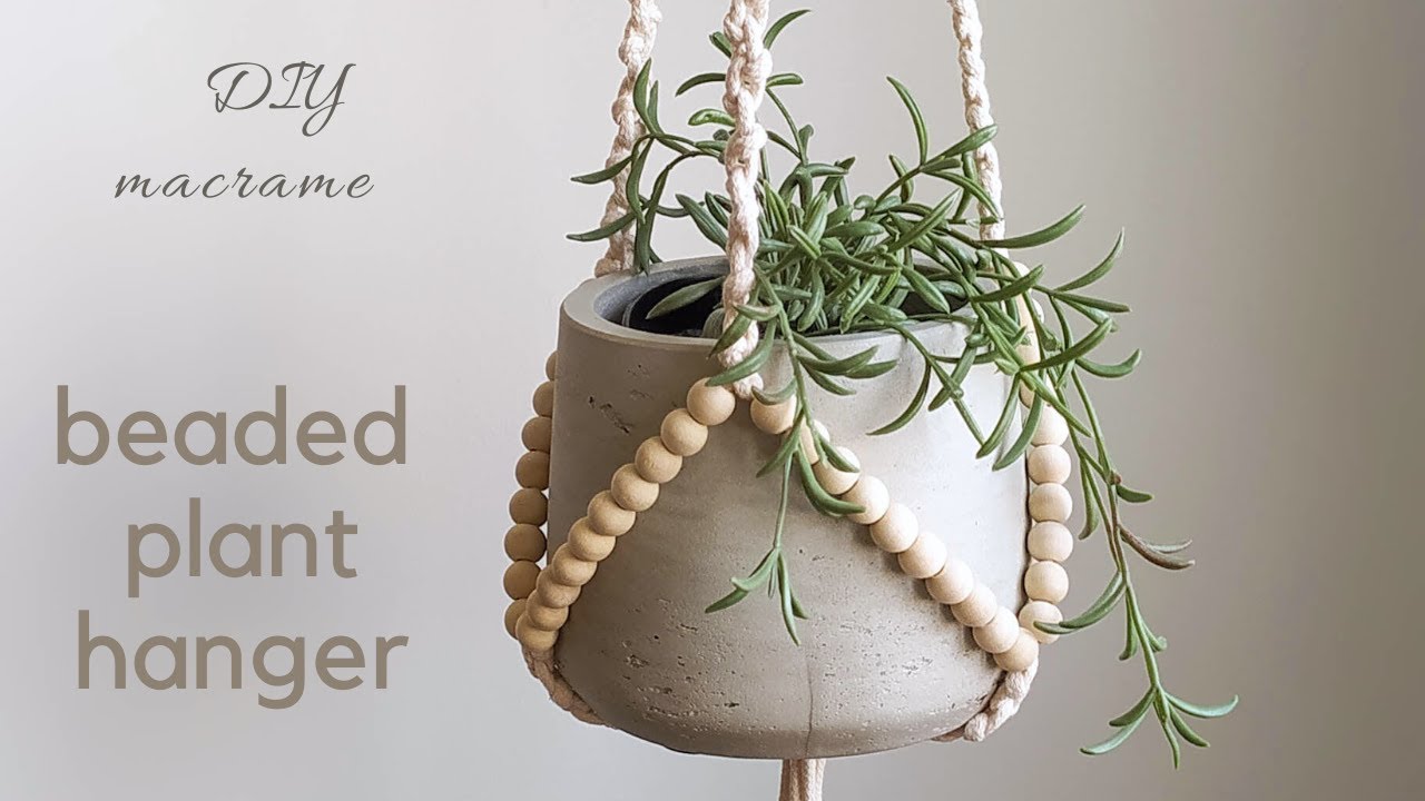 DIY macrame plant hanger tutorial with wooden beads, easy pattern step by step for beginners