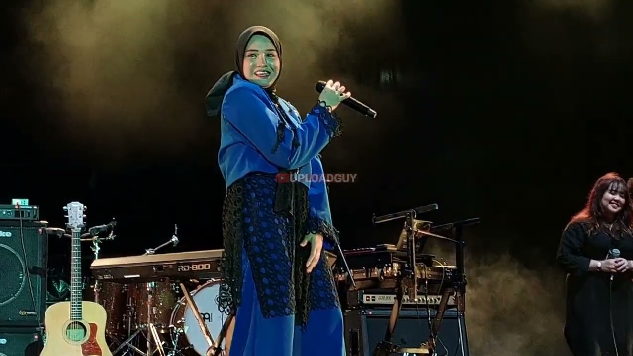 SALMA SALSABIL - Love Me Like You Do (ELLIE GOULDING) & Just The Way You Are (BRUNO MARS)