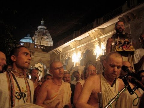 Aindra Dasa "Hare Krishna Kirtan at Sri Vrindavan Dham" Part 2