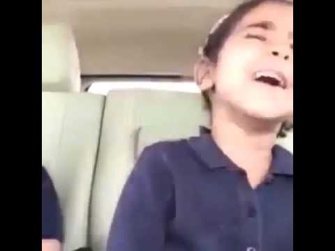 بنت صغيرة تغني على اغنية انا تعبانه خلاص😢