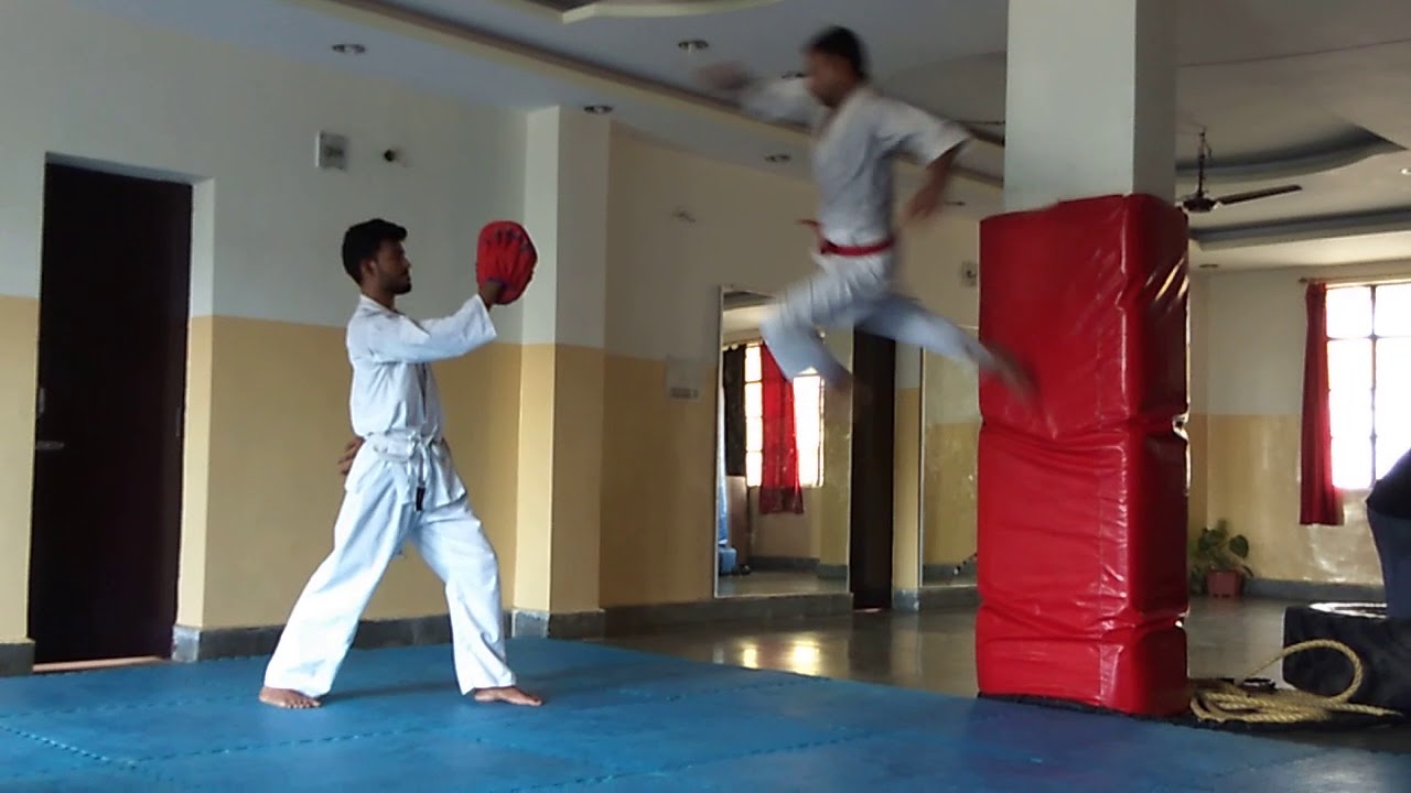 Kick practice in morning class - YouTube