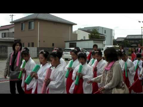 興浜　流し　巫女　1  魚吹八幡神社　秋祭り　昼宮　2010