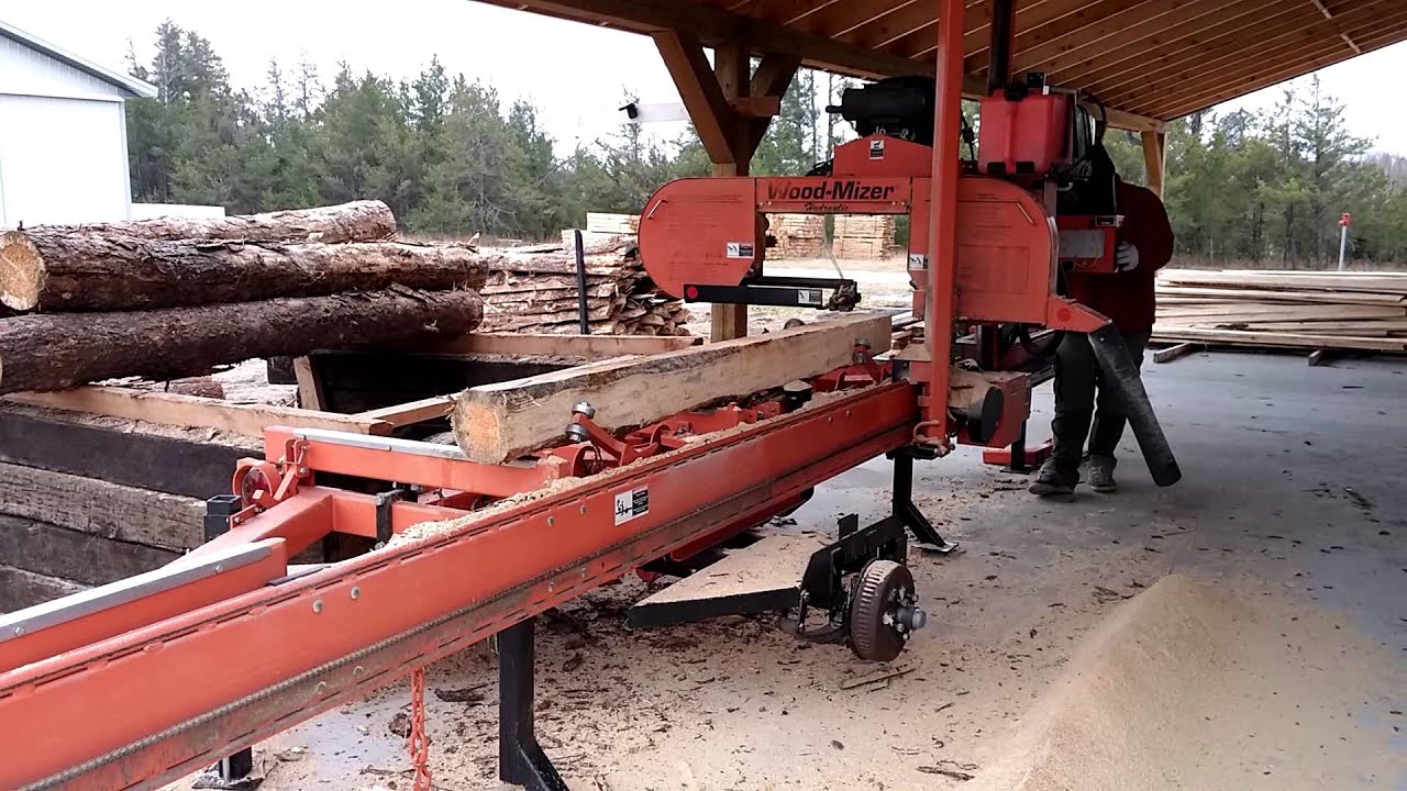 Cutting some 4x4 on our sawmill! YouTube