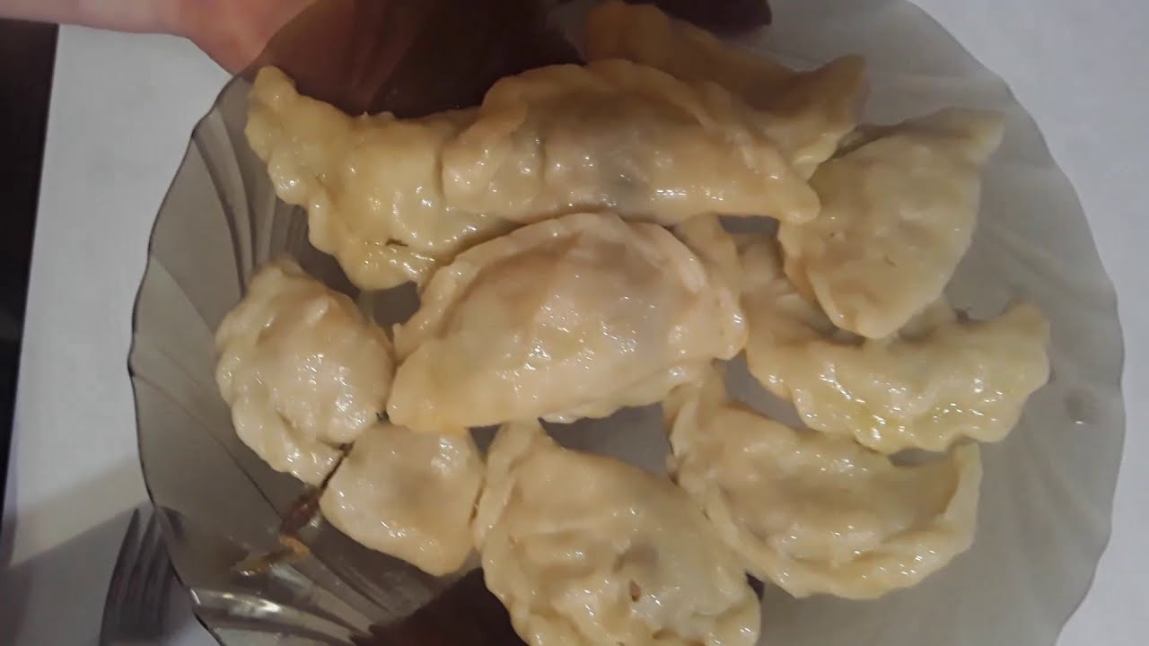 Готовлю "колдуны"/Вареники с капустой и фаршем - YouTube