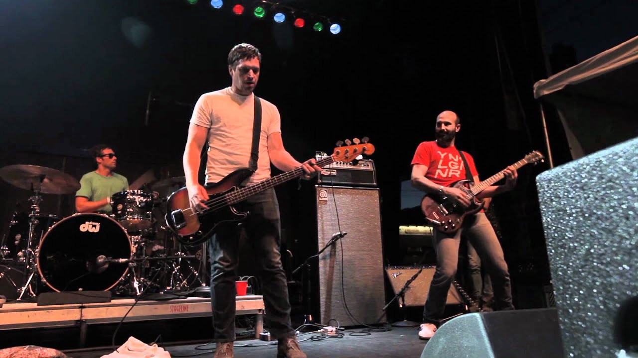 Les Savy Fav  "Excess Energies" live @ CHBP2011