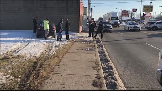 Thumbnail Evansville business finds car crashed into it... again
