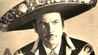 Miniatura de "Un puño de tierra - Antonio Aguilar con Mariachi"