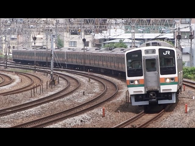 東海道本線211系15両編成 - YouTube