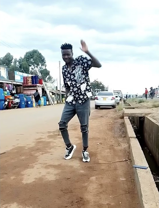 OJUJU BY OXLADE(official dance video) - YouTube