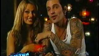 Extra   Tommy Lee Interview