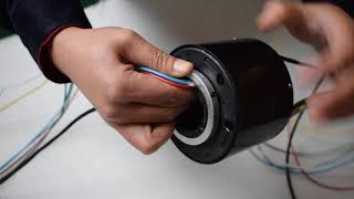 How do a through hole slip ring working 