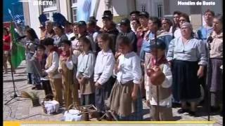 Video-Miniaturansicht von „Grupo Musical e Etnográfico Fisgas de Ermelo - Vira Minhoto“