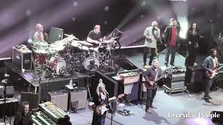 Tedeschi Trucks Band “Everyday People” (Sly & the Family Stone cover) Beacon Theatre 3-11-26