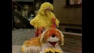 Clic Sesame Street Poco Loco Meets Barkley 1980