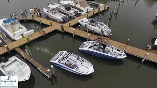 Yamaha AR210 Jet Boat Docking In Close Quarters
