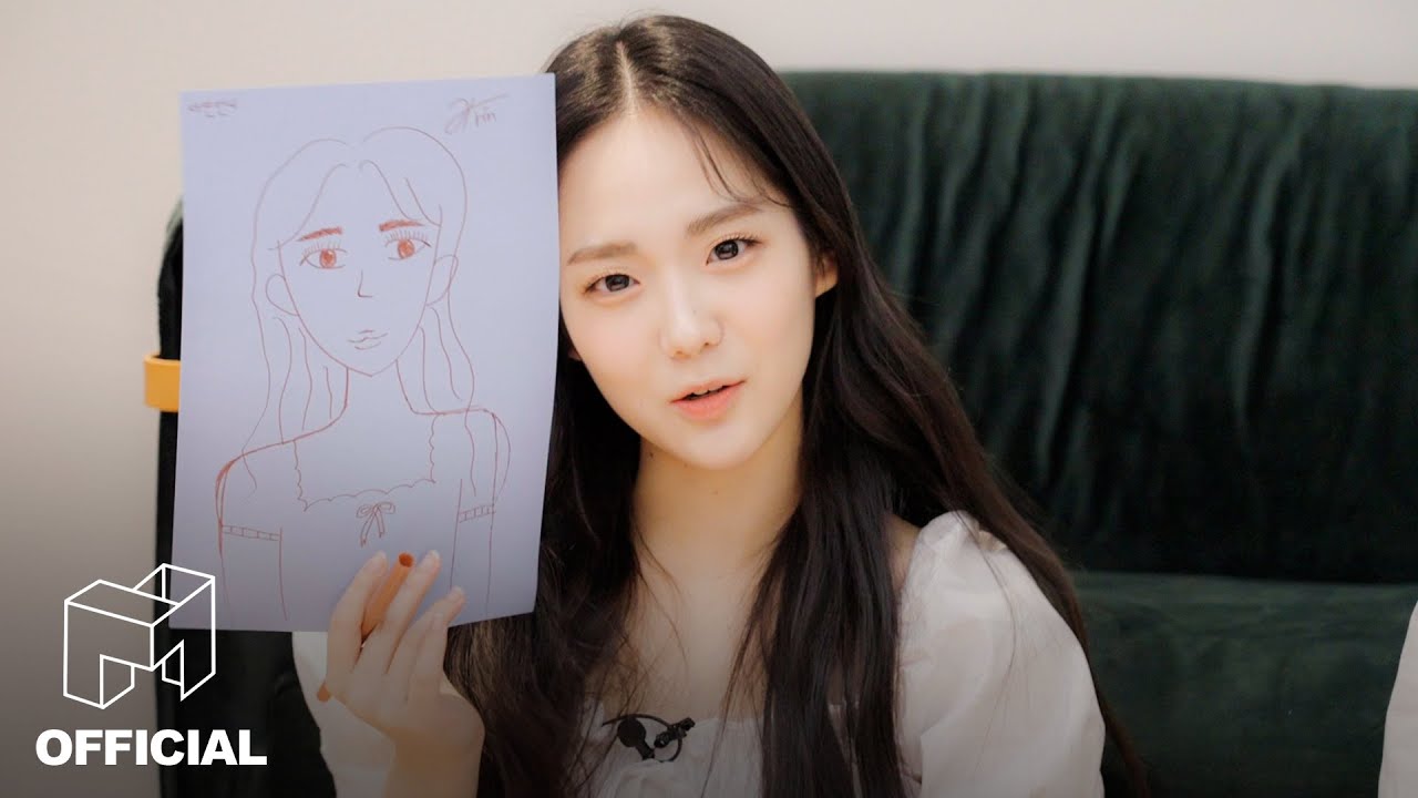 A Piece of Art, Not Just a Face | tripleS 트리플에스 : SIGNAL