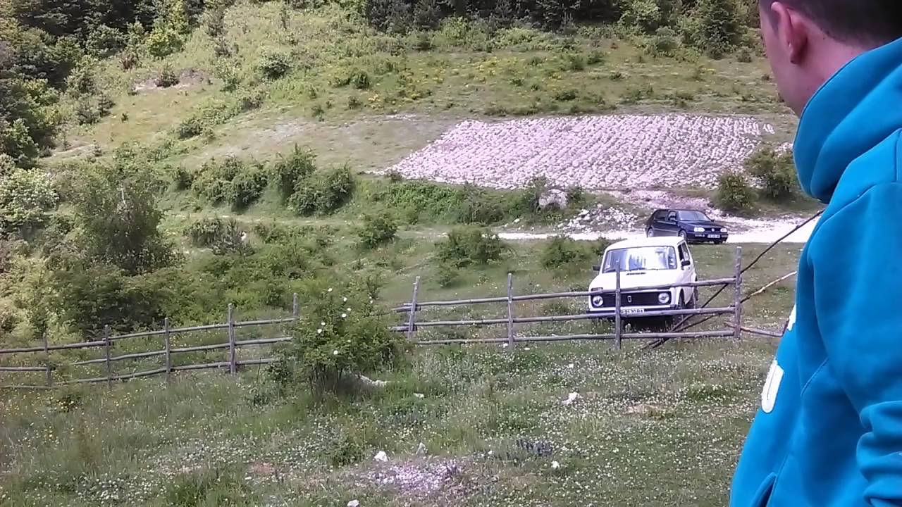 Приятелска среща на беседката на Марчоков