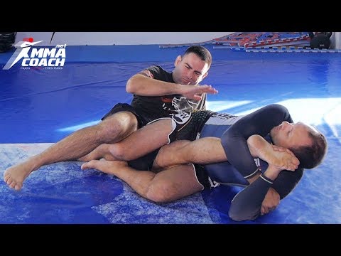 How to do a kneebar for MMA from top half-guard